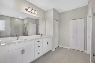 1310 Whitcombe Dr, Royal Palm Beach, FL 33411 - Photo 36