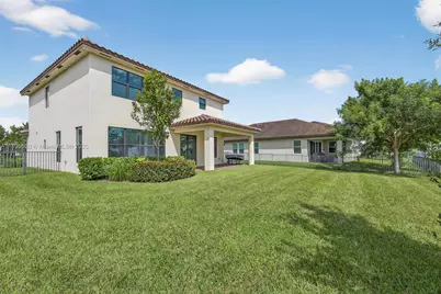 1310 Whitcombe Dr, Royal Palm Beach, FL 33411 - Photo 64