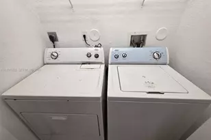 10885 NW 89th Terrace, Doral, FL 33178 - Photo 8