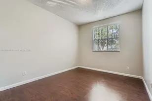 10397 SW 16th St, Pembroke Pines, FL 33025 - Photo 18