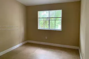 1251 SE 29th St, Homestead, FL 33035 - Photo 14