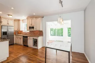 1225 Tangier St, Coral Gables, FL 33134 - Photo 10