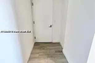 45 SW 9th St, Miami, FL 33130 - Photo 4