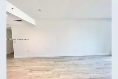 45 SW 9th St #3009, Miami, FL 33130 - Photo 8