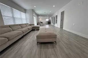 1405 N 46th Ave, Hollywood, FL 33021 - Photo 10