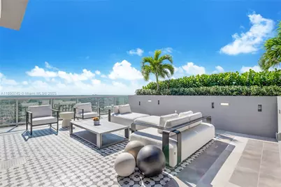 9600 S Dixie Hwy #B1-B10, Miami, FL 33156 - Photo 2
