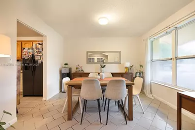 9730 SW 219th St, Cutler Bay, FL 33190 - Photo 6