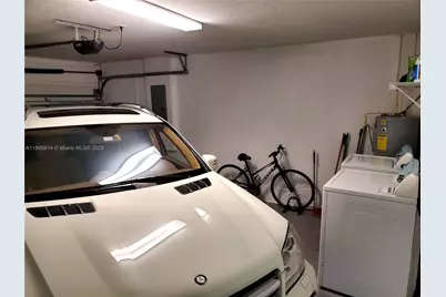 9731 NW 10th Ter, Miami, FL 33172 - Photo 36