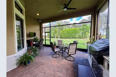 11985 N Kalmar Cir N, Parkland, FL 33076 - Photo 40