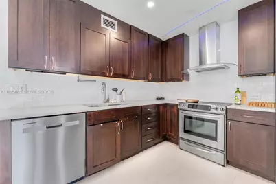 4801 University Dr, Coral Gables, FL 33146 - Photo 16