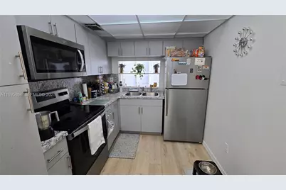 9400 W Flagler St #308, Miami, FL 33174 - Photo 10