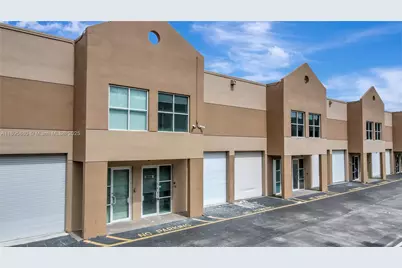 20129 NE 16th Pl #20129, Miami, FL 33179 - Photo 2