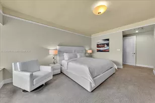 1435 Brickell Ave, Miami, FL 33131 - Photo 16