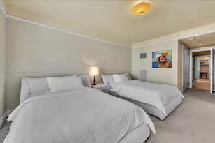 1435 Brickell Ave, Miami, FL 33131 - Photo 24