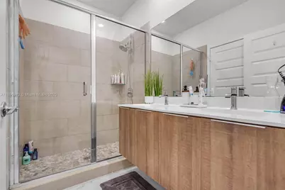 4963 NW 83rd Path #4963, Doral, FL 33166 - Photo 28