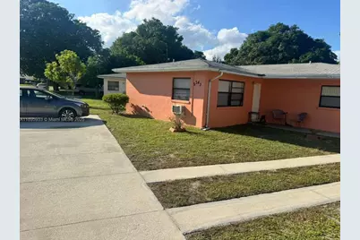 2345 NW 28th St #1-2, Oakland Park, FL 33311 - Photo 4