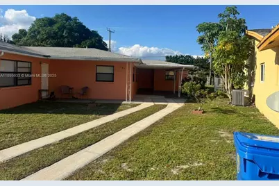 2345 NW 28th St #1-2, Oakland Park, FL 33311 - Photo 2