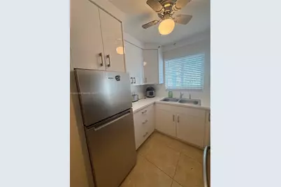 2860 NE 14th St Cswy #406D, Pompano Beach, FL 33062 - Photo 2