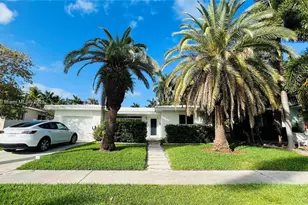 911 N 14th Ave, Hollywood, FL 33020 - Photo 2