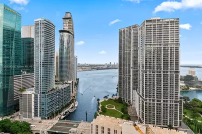 41 SE 5th St #1901, Miami, FL 33131 - Photo 8