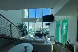 41 SE 5th St, Miami, FL 33131 - Photo 26