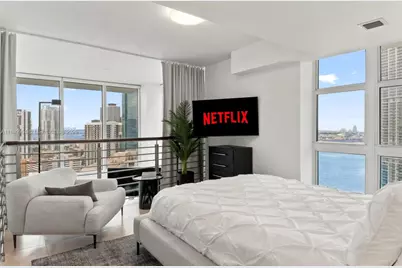 41 SE 5th St #1901, Miami, FL 33131 - Photo 14