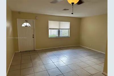 5315 NW 22nd St #5315, Lauderhill, FL 33313 - Photo 2