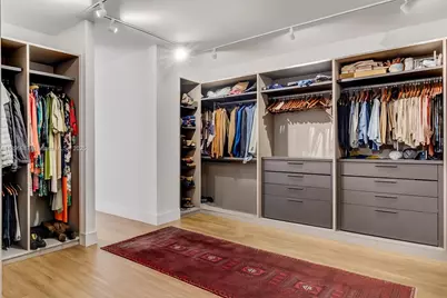 5500 Collins Ave #1104, Miami Beach, FL 33140 - Photo 24