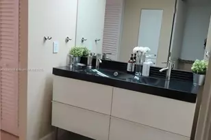 5701 Collins Ave, Miami Beach, FL 33140 - Photo 20