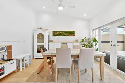 752 NW 134th Ave, Miami, FL 33182 - Photo 8