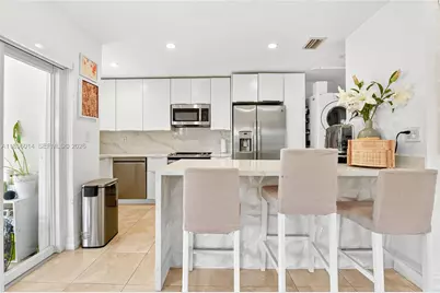 752 NW 134th Ave, Miami, FL 33182 - Photo 14