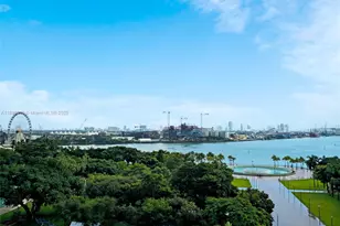 50 Biscayne Blvd, Miami, FL 33132 - Photo 16