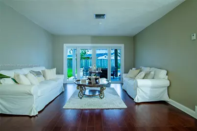 10820 SW 125th St, Miami, FL 33176 - Photo 4