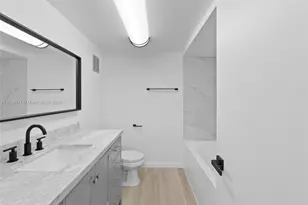 301 Racquet Club Rd, Weston, FL 33326 - Photo 8