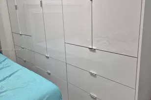 3118 W 71st Pl, Hialeah, FL 33018 - Photo 14