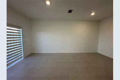16311 SW 292nd St, Homestead, FL 33033 - Photo 4