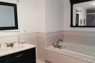 19380 Collins Ave, Sunny Isles Beach, FL 33160 - Photo 16