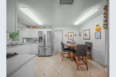 8520 SW 179th St, Palmetto Bay, FL 33157 - Photo 10