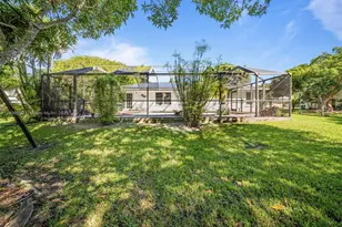 8520 SW 179th St, Palmetto Bay, FL 33157 - Photo 40