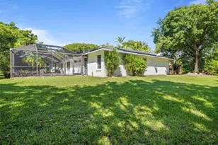 8520 SW 179th St, Palmetto Bay, FL 33157 - Photo 32