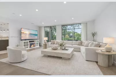 180 NW 118th Dr, Coral Springs, FL 33071 - Photo 2