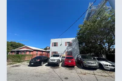 2015 NW 6th Pl, Miami, FL 33127 - Photo 8