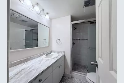 8450 Sunrise Lakes Blvd #111, Sunrise, FL 33322 - Photo 8