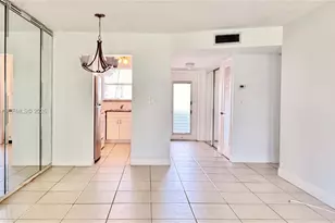 8450 Sunrise Lakes Blvd, Sunrise, FL 33322 - Photo 6