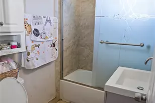 811 NW 196th Terrace, Miami Gardens, FL 33169 - Photo 14