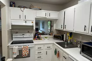 [Address not provided], Kendall, FL 33143 - Photo 6