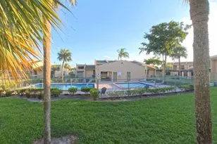 9441 NW 15th St, Pembroke Pines, FL 33024 - Photo 38