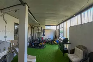 9441 NW 15th St, Pembroke Pines, FL 33024 - Photo 28