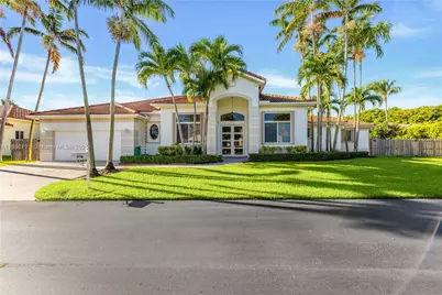 8464 SW 138th St, Palmetto Bay, FL 33158 - Photo 1