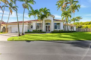 8464 SW 138th St, Palmetto Bay, FL 33158 - Photo 1